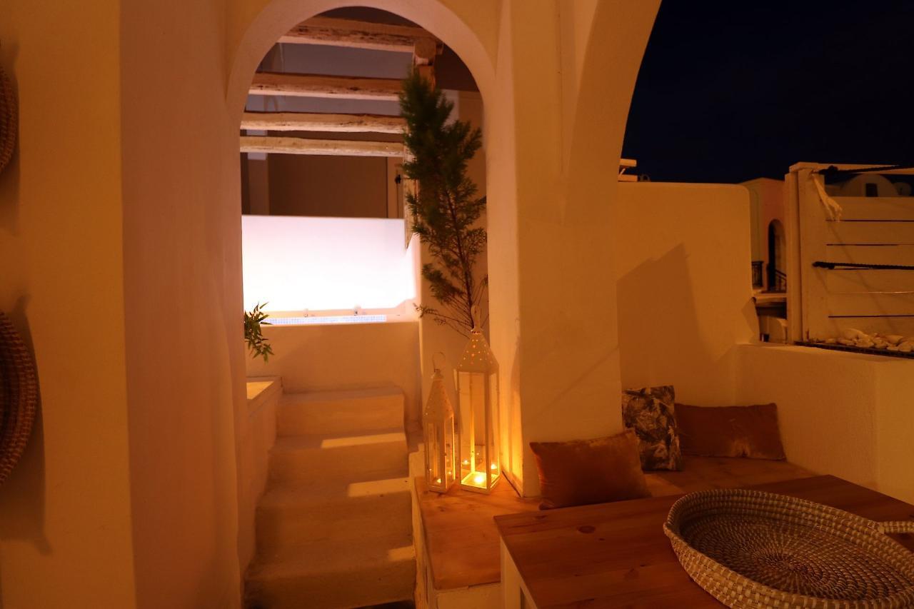 Elkaza Villas Фира Екстериор снимка