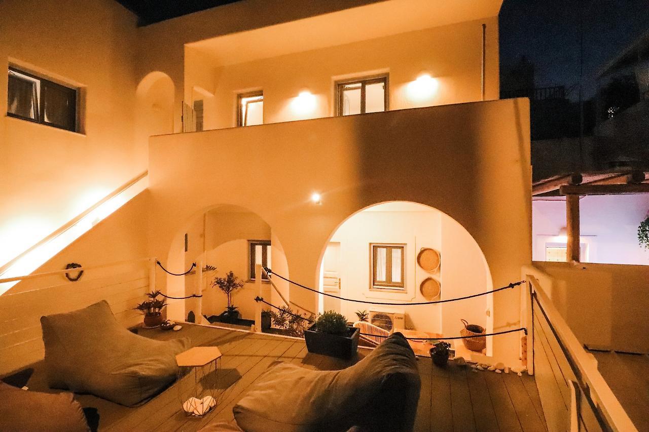 Elkaza Villas Фира Екстериор снимка