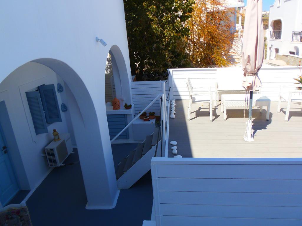 Elkaza Villas Фира Екстериор снимка